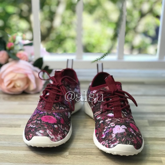 NWT Nike Juvenate SE Print Red Team - Picture 7 of 8